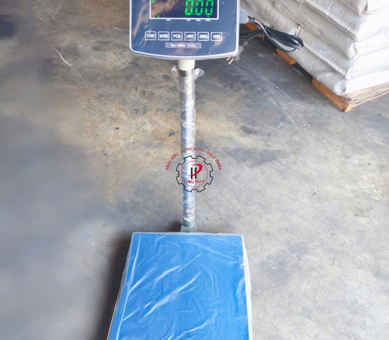 CÂN BÀN ĐIỆN TỬ BDC-8201