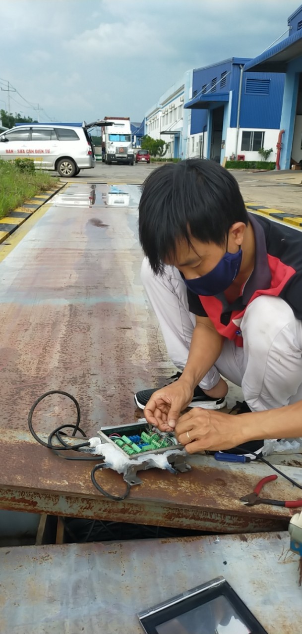 du-an-lap-dat-tram-can-oto-cong-ty-plastic-unigreen-tai-dong-phu-binh-phuoc